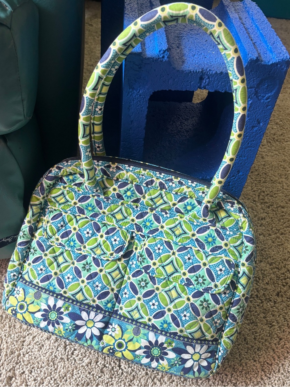 Retired Vera Bradley bowler handbag “Daisy Daisy” pattern
